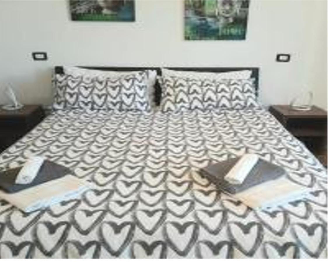 Bomboniera Sui Navigli Apartment มิลาน ภายนอก รูปภาพ
